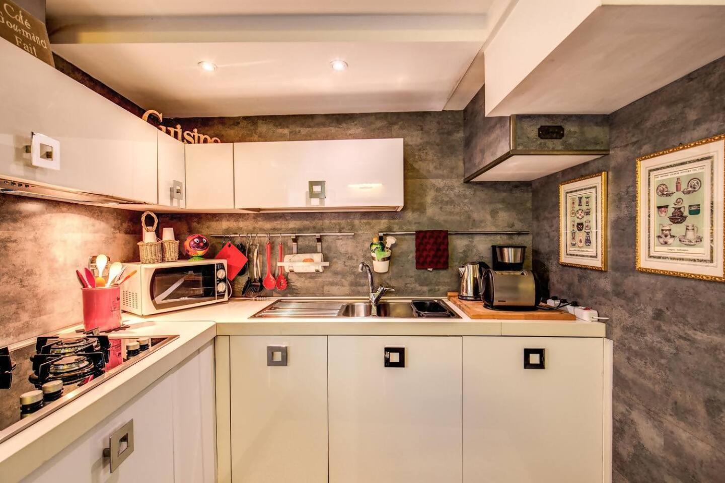 Spacious Flat By Piazza Navona Roma Ngoại thất bức ảnh